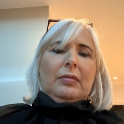 Simply white blonde image