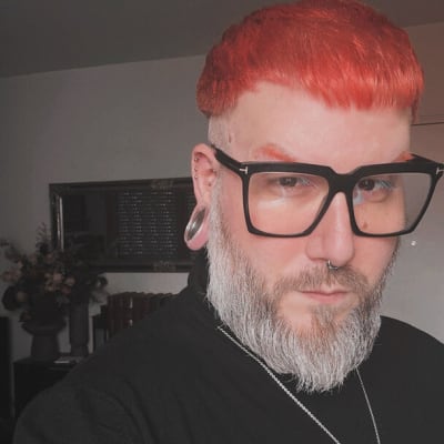 Pigmented, vibrant, bezutiful image